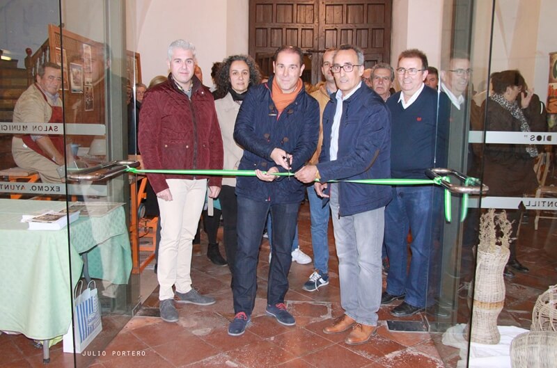 Inauguración de la VI Muestra de Artesanía